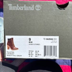 Timberland Women’s Boots size 9 NIB